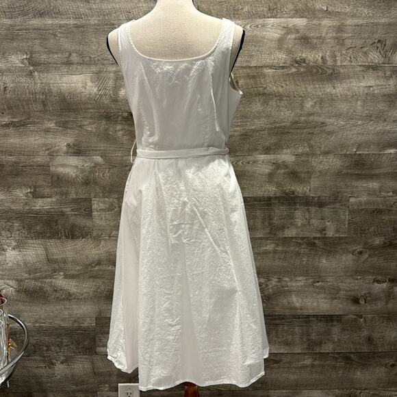 A New Day Pre loved white buttoned down lined Dress with belt and Pockets. - Picture 5 of 9